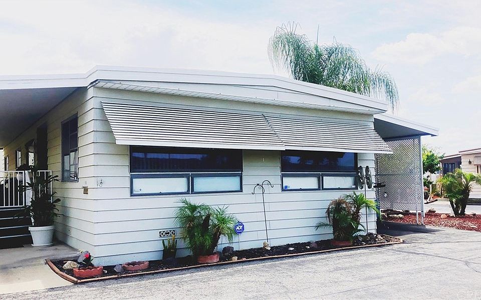 1st image of 208 N Barranca #44