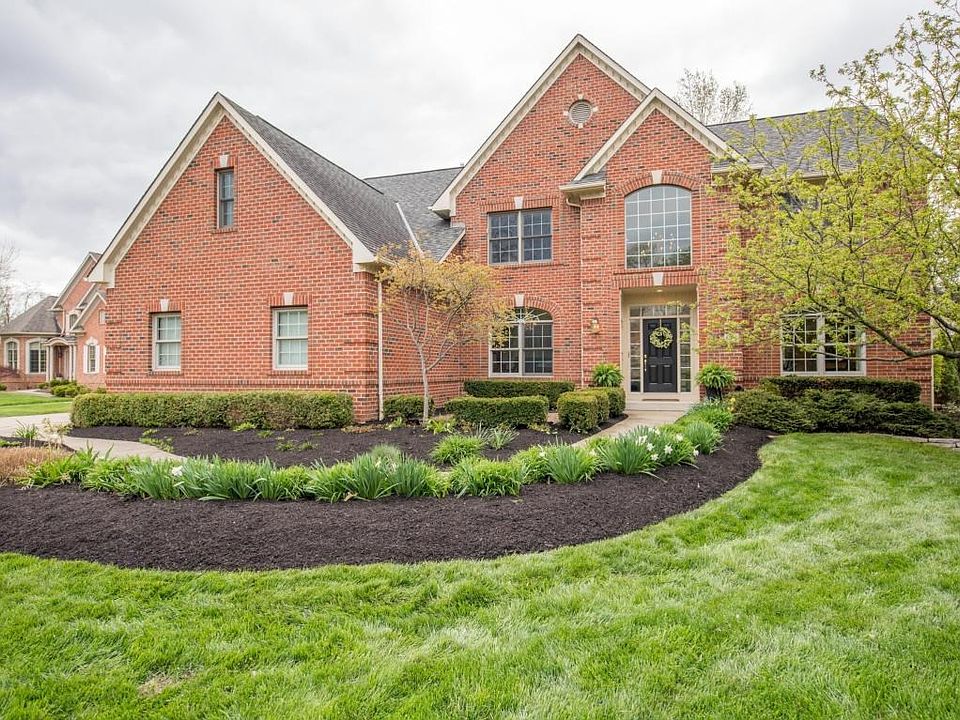 1st image of 8025 Balmoral Ct