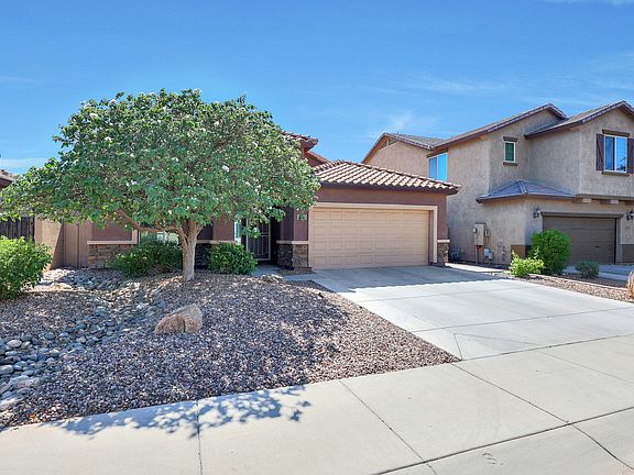 2nd image of 10755 W Lariat Ln