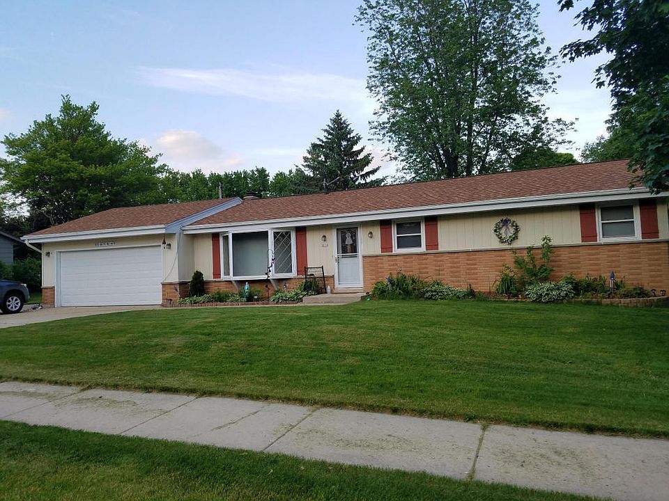 1st image of 1150 Hillside Dr