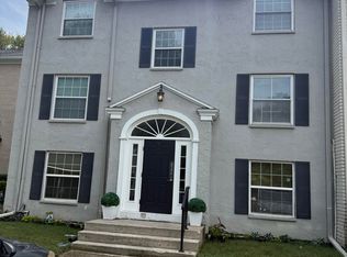 4321 PLAZA GATE Lane S #202, Jacksonville, FL 32217