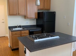 1347 Main St APT 8, Cincinnati, OH 45202