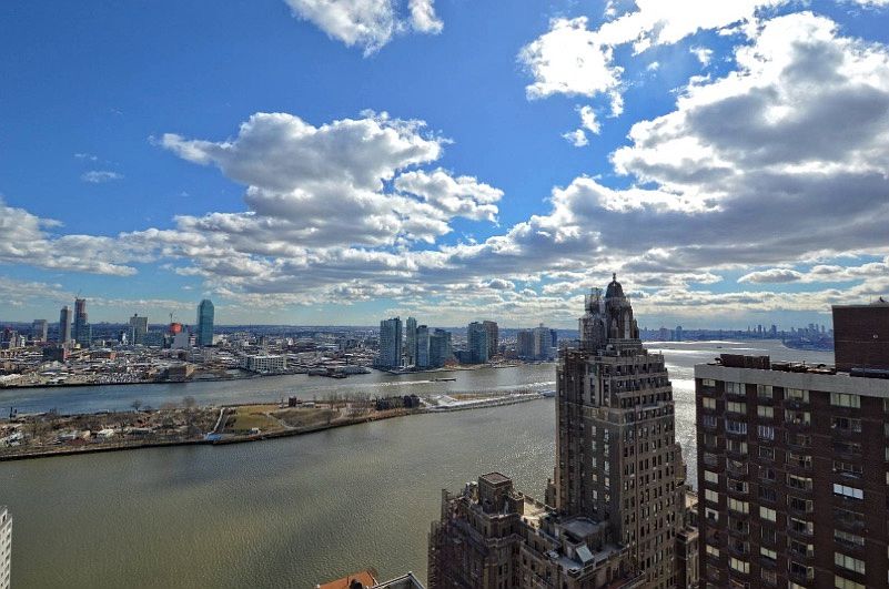 1st image of 420 E 54th St APT 15F