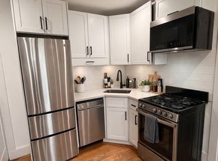 214 Beach 92nd St #3B, Far Rockaway, NY 11693