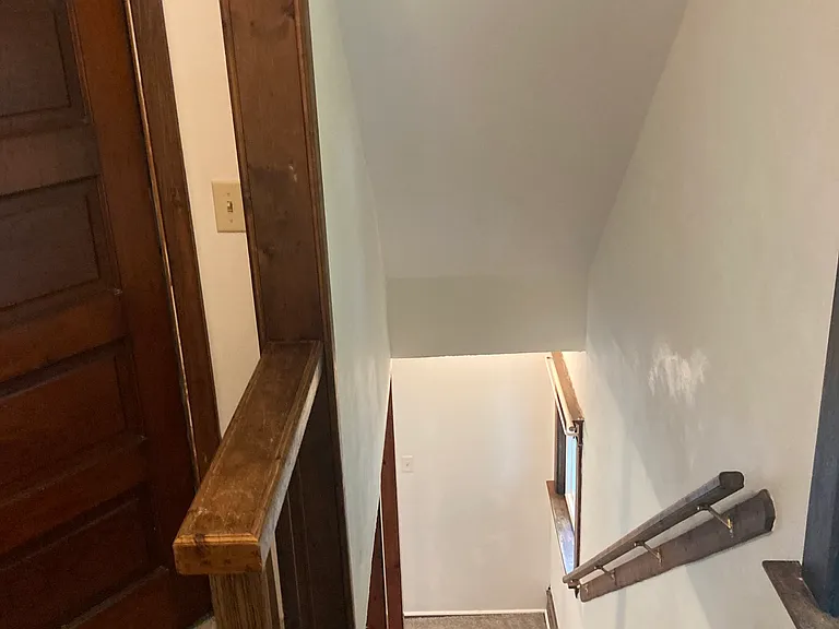 9816 Bateman Ave — Photo 20