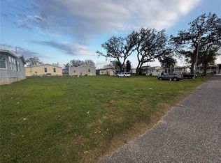 10024 Wellington Ave #204, Dade City, FL 33525