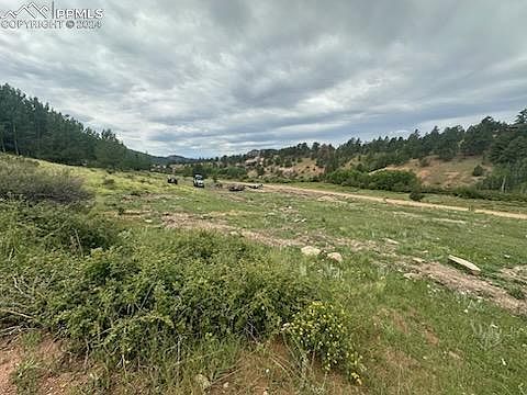 3rd image of 1156 Anges Dr