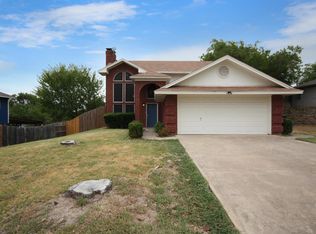 1406 Westbriar Dr, Weatherford, TX 76086