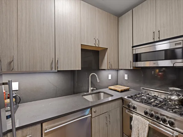 264 Water Street image 4 of 9