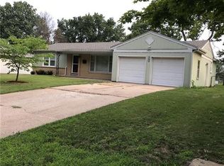 9805 E 77th Ter, Raytown, MO 64138