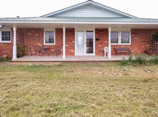 7601 E Brake Rd, Newkirk, OK 74647