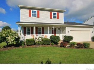 159 Ferndale Rd, Williamsville, NY 14221