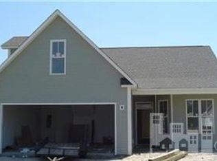 130 Azalea LOT 27, Hampstead, NC 28443