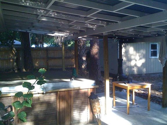 Huge hot tub and workshop