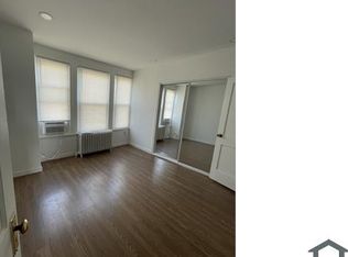 236 S 60th St, Philadelphia, PA 19139