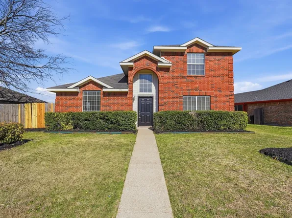 736 Trees Dr, Cedar Hill, TX 75104