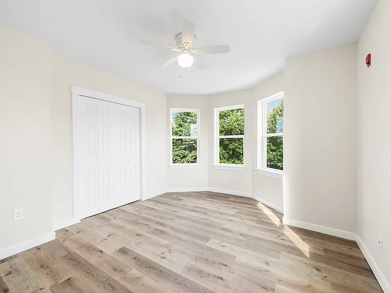 4900 Kingsessing Ave #2 — Photo 7