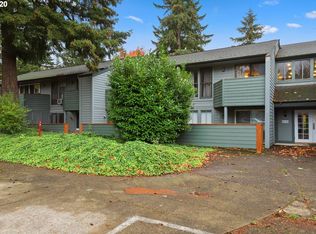 8615 SW Brightfield Cir, Portland, OR 97223