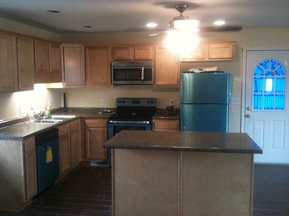 5th image of 106 Valentine Dr