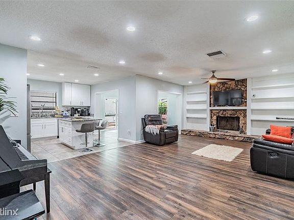 5th image of 14604 Oak Vine Dr