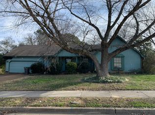 4656 Winter Park Dr, Memphis, TN 38141