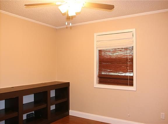 5th image of 6958 Crabtree Ln