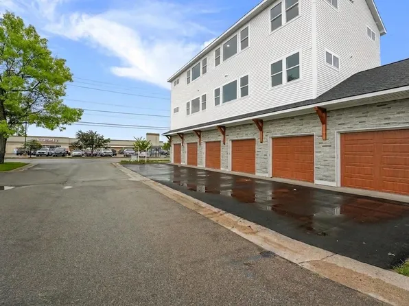 1109 S Carver St #2, Traverse City, MI 49686