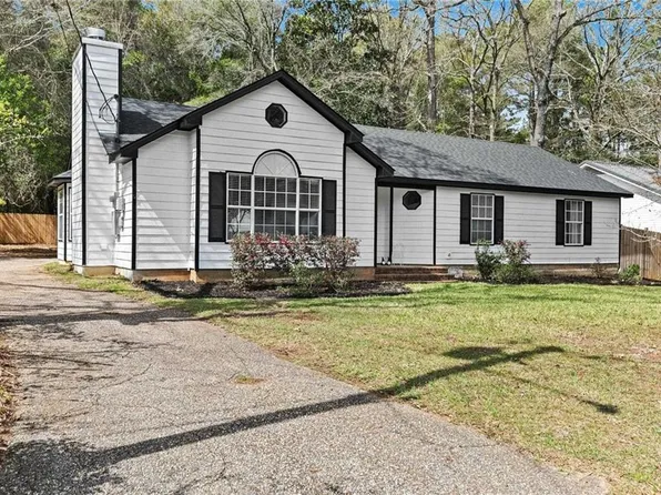 109 Meadow Wood Dr, Daphne, AL 36526