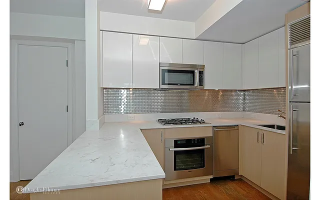 Rented by Douglas Elliman | media 13