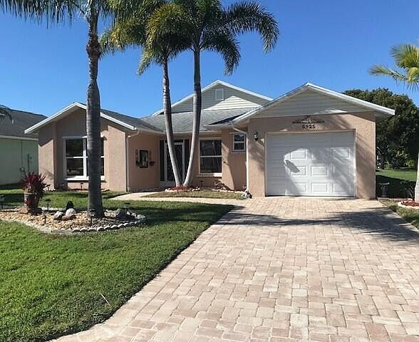 1st image of 5925 Foxtail Way