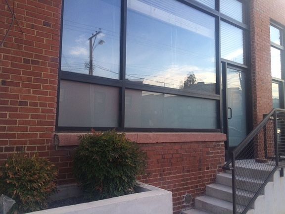 2nd image of 1822 E Franklin St APT 117