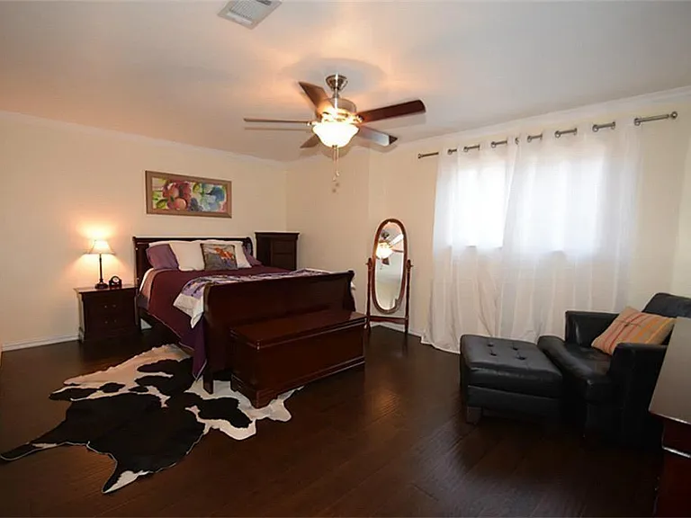 20610 Laurel Lock Dr — Photo 13