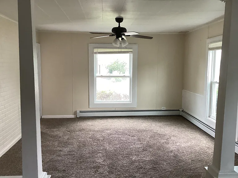147 Carpenter St — Photo 14