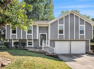 15711 W 151st Ter, Olathe, KS 66062