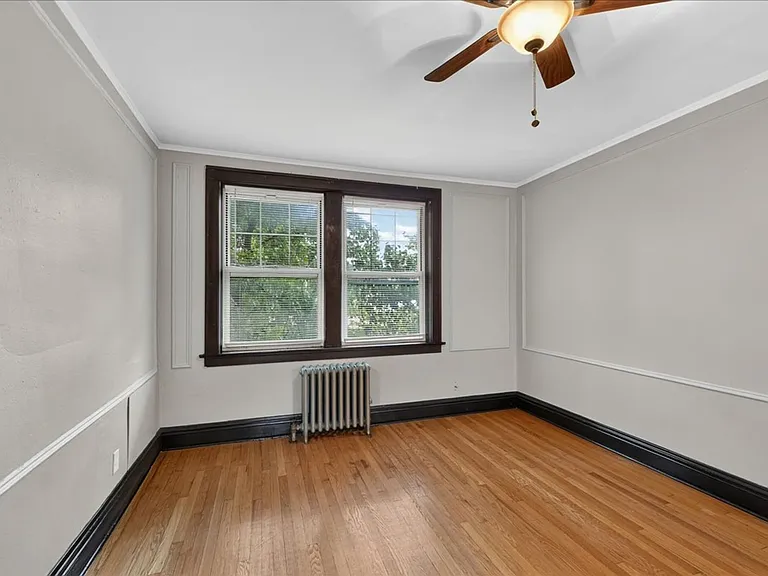 1949 Alfred Ave #3N — Photo 8
