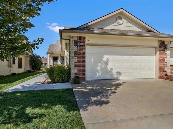 3rd image of 342 Lioba Dr APT 5C