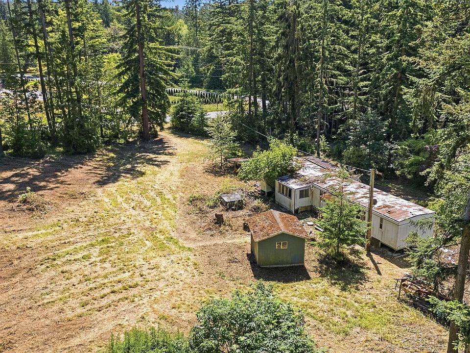 1st image of 658 Lewis Lane
