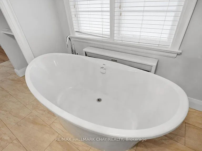15 Parkside Dr #3 — Photo 27