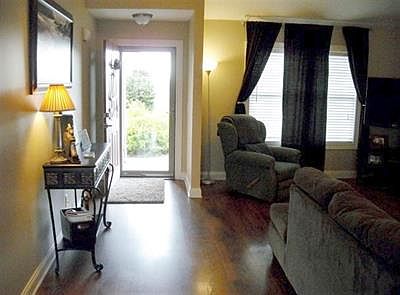 2nd image of 4784 Marble Dr