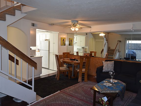 Dining Area w/ Ceiling Fan