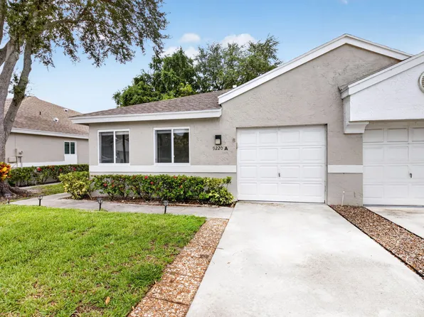 9220A Vineland Ct E, Boca Raton, FL 33496