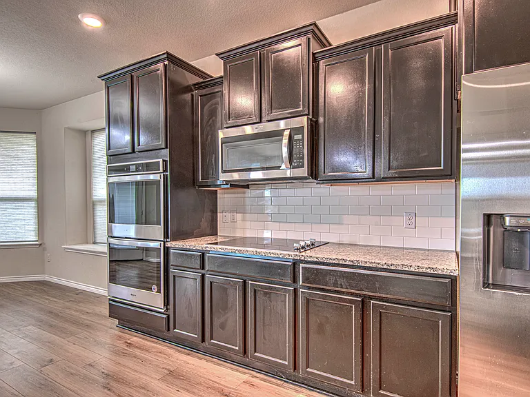 6107 Lavaca Dr — Photo 13