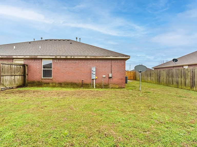 417 E Southern Trace Dr — Photo 5
