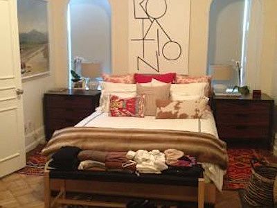 2nd image of 133 E 65th St APT 1