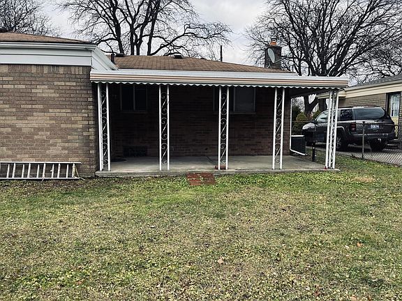 5th image of 32811 Oakview Dr