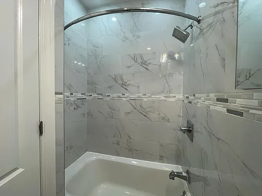 Rented by Signature Property Realty | media 5