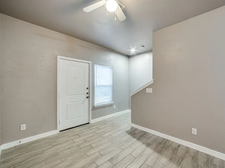 234 Gould St #102 — Photo 3
