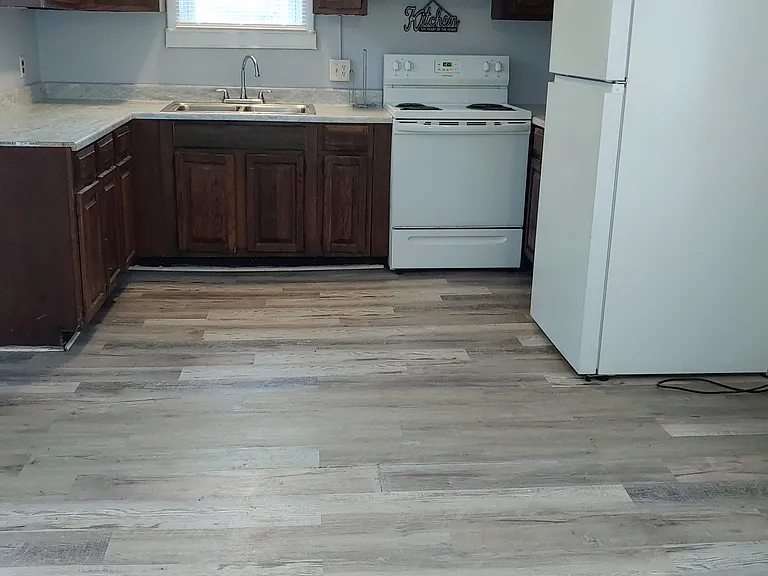 619 N Horner Blvd — Photo 8