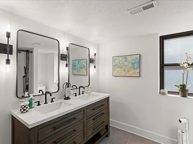 813 N Cedar Bluff Rd — Photo 26