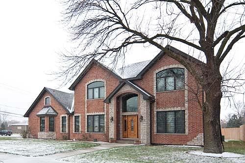 1st image of 6602 W 89th Place Oak